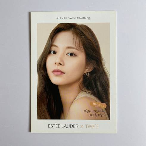 TWICE 'ESTEE LAUDER' COLLABORATION EVENT POSTCARD